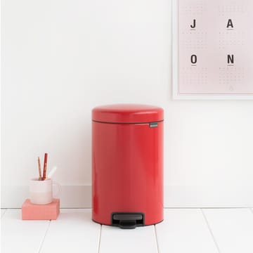 New Icon pedalhink 12 liter - passion red (röd) - Brabantia