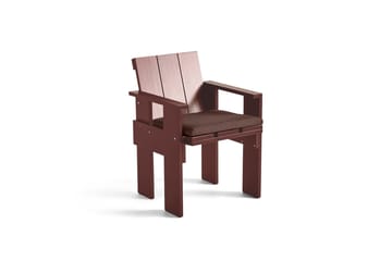 Crate Dining Chair karmstol lackad furu - Iron red - HAY