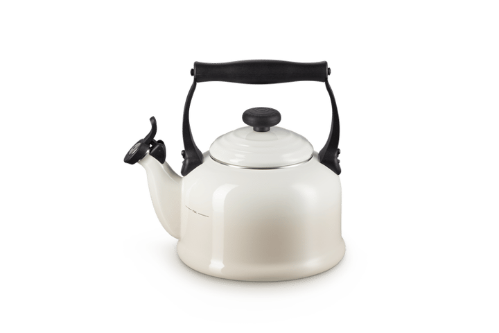 Traditional Vattenkittel 2,1 liter - Meringue - Le Creuset