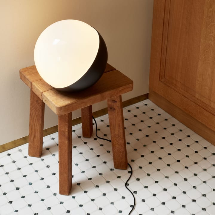 VL Studio bords-/golvlampa Ø15 cm, Mässing Louis Poulsen