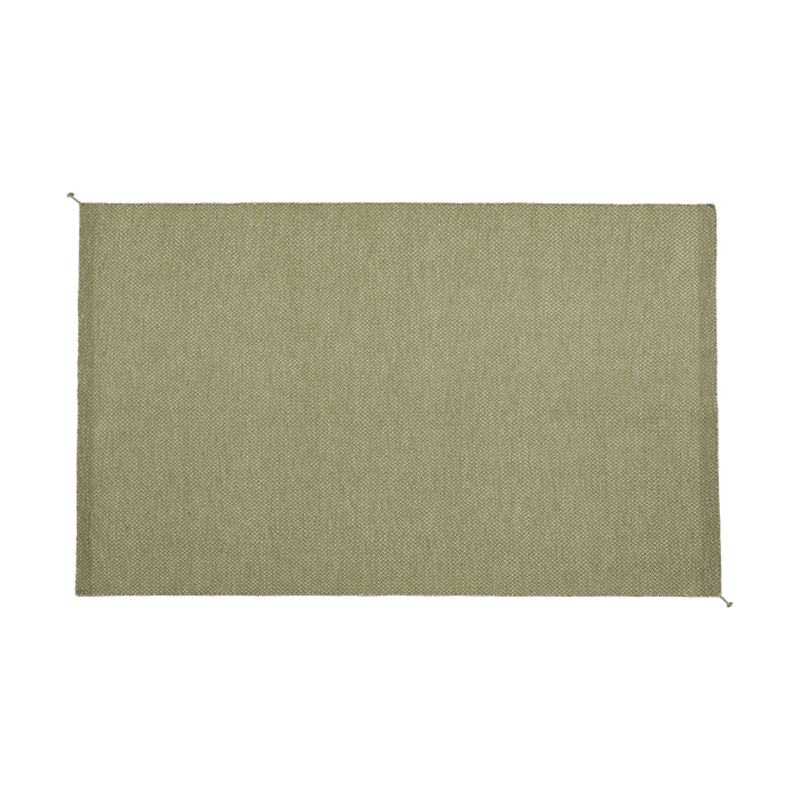 Ply matta 200x300 cm - Moss green - Muuto