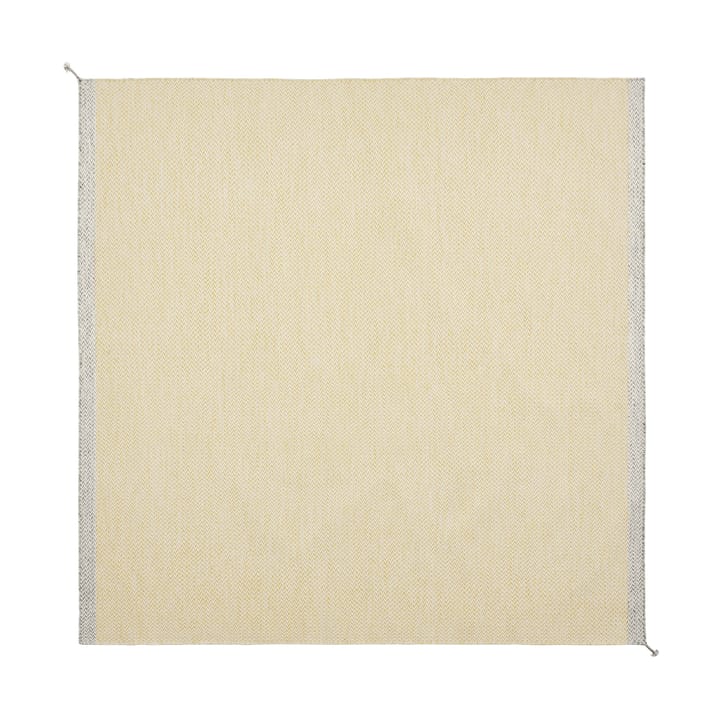 Ply matta 240x240 cm - Yellow - Muuto