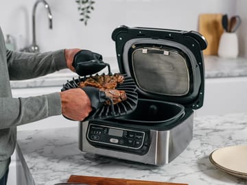 Ninja Foodi AG301 elgrill och airfryer - Svart - Ninja