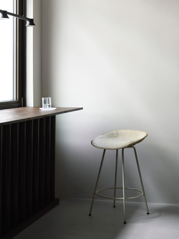 Mat Barstool barpall 65 cm - Seaweed-black steel - Normann Copenhagen