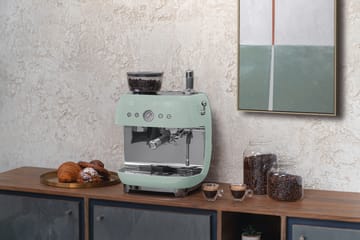 Smeg 50's Style espressomaskin med kaffekvarn - Pastell grön - Smeg