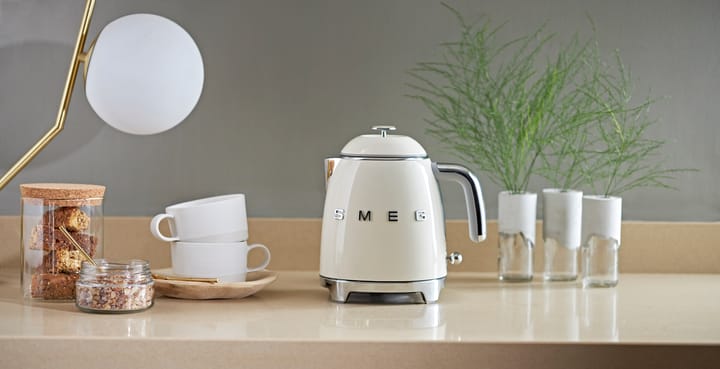 Smeg 50's Style vattenkokare mini 0,8 L - Créme vit - Smeg