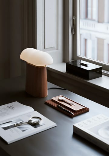 Nova bordslampa - Walnut - Woud